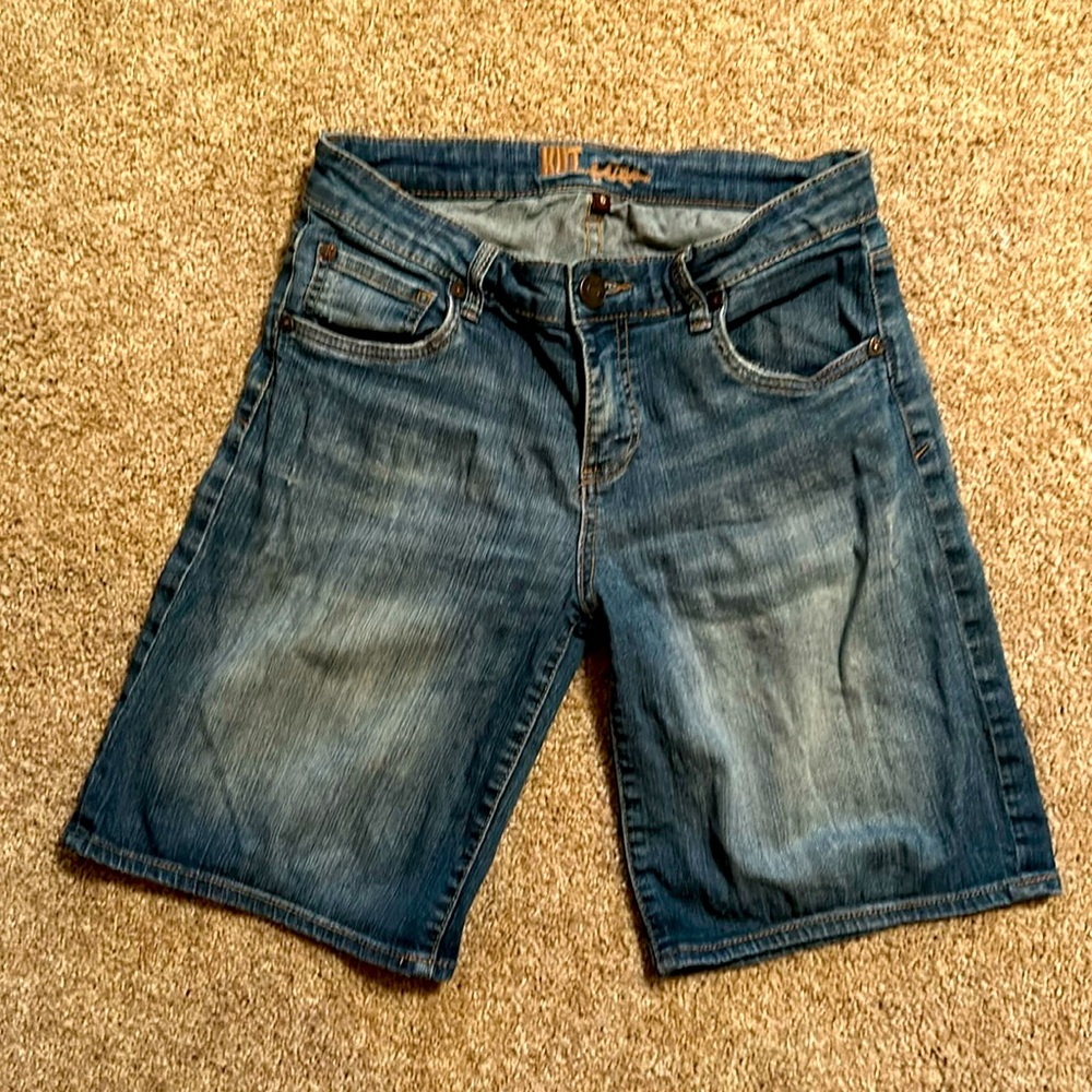 Kut from the Kloth Bermuda Jean shorts